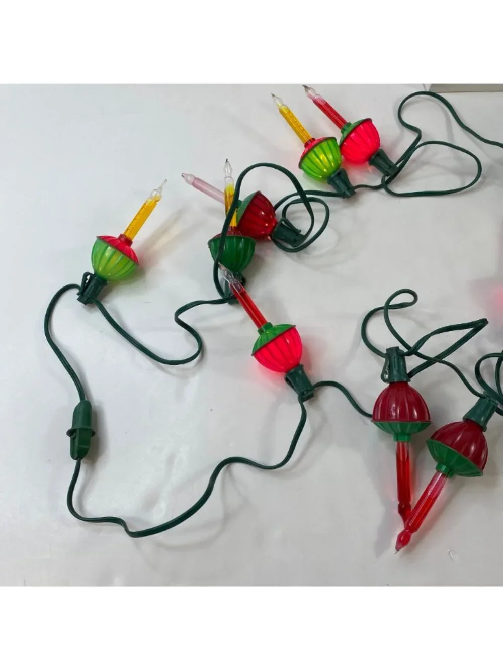 NOMA 7 Bubble Lite Set Christmas Lights With Colorful Action Overload Protection